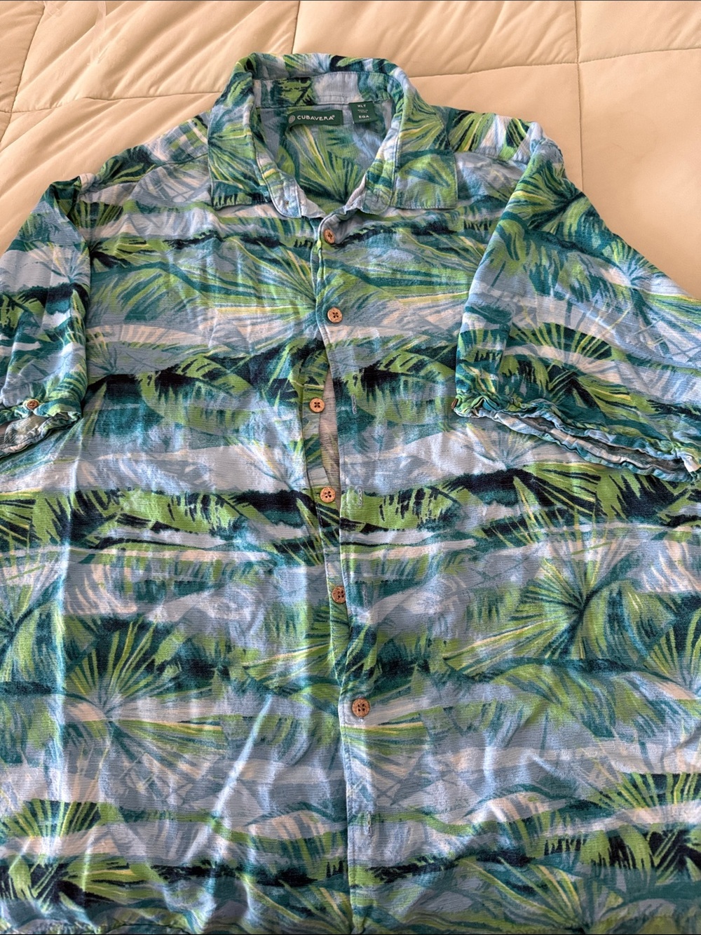 #0106 Cubavera Men's Short-Sleeve Tropical Palm Button-Down - Blue & Green